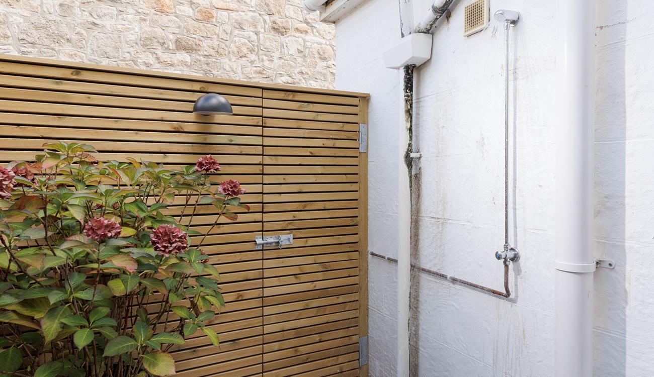 The outside shower is ideal for washing off wesuits and sandy toes.