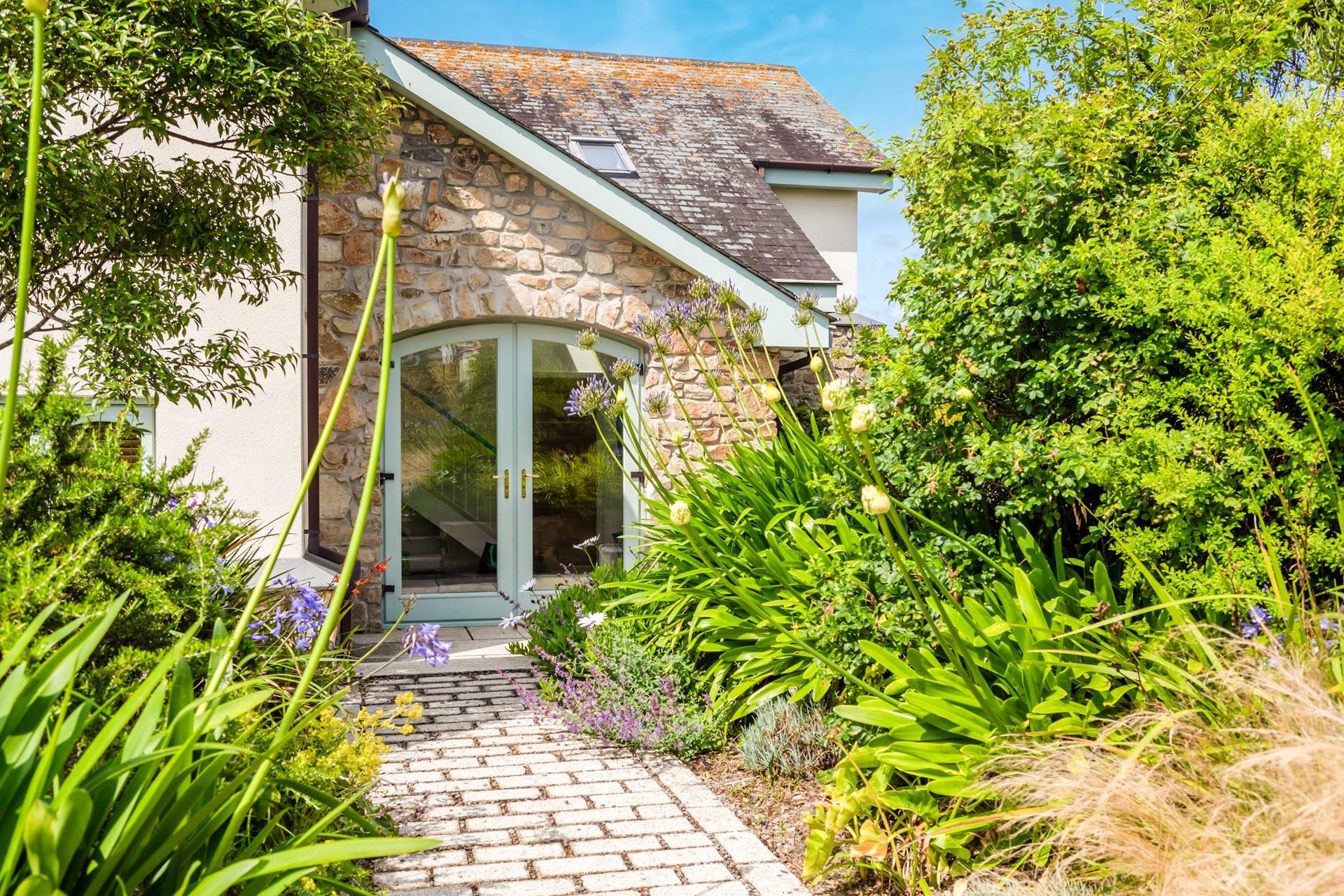 The gardens bursting with plants are perfect for a game of hide and seek!