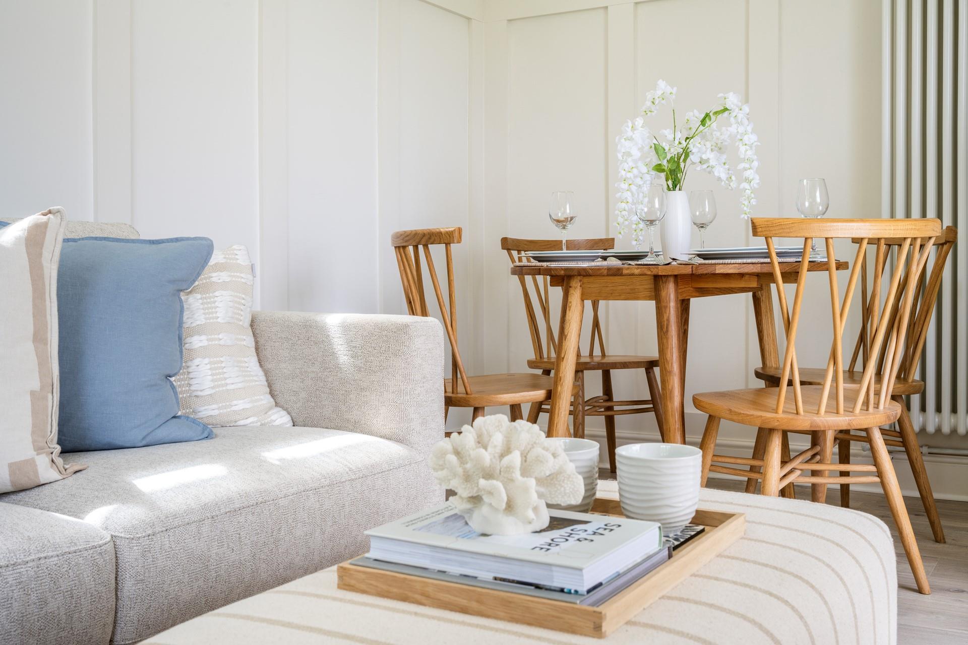 The open plan living and dining area means you can spend quality time together as a family or couple.