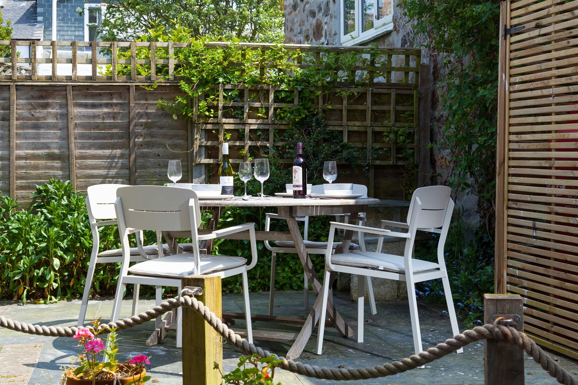 Enjoy long lazy breakfasts in the courtyard pondering the day's plans.