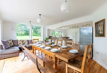 Cook meals and dine together in the spacious kitchen/dining area.