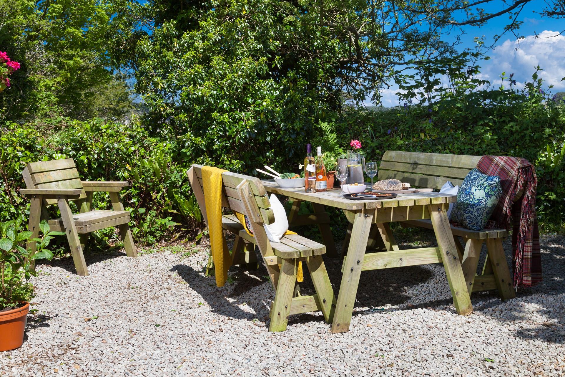 Enjoy long lazy lunches al fresco as the beams down.