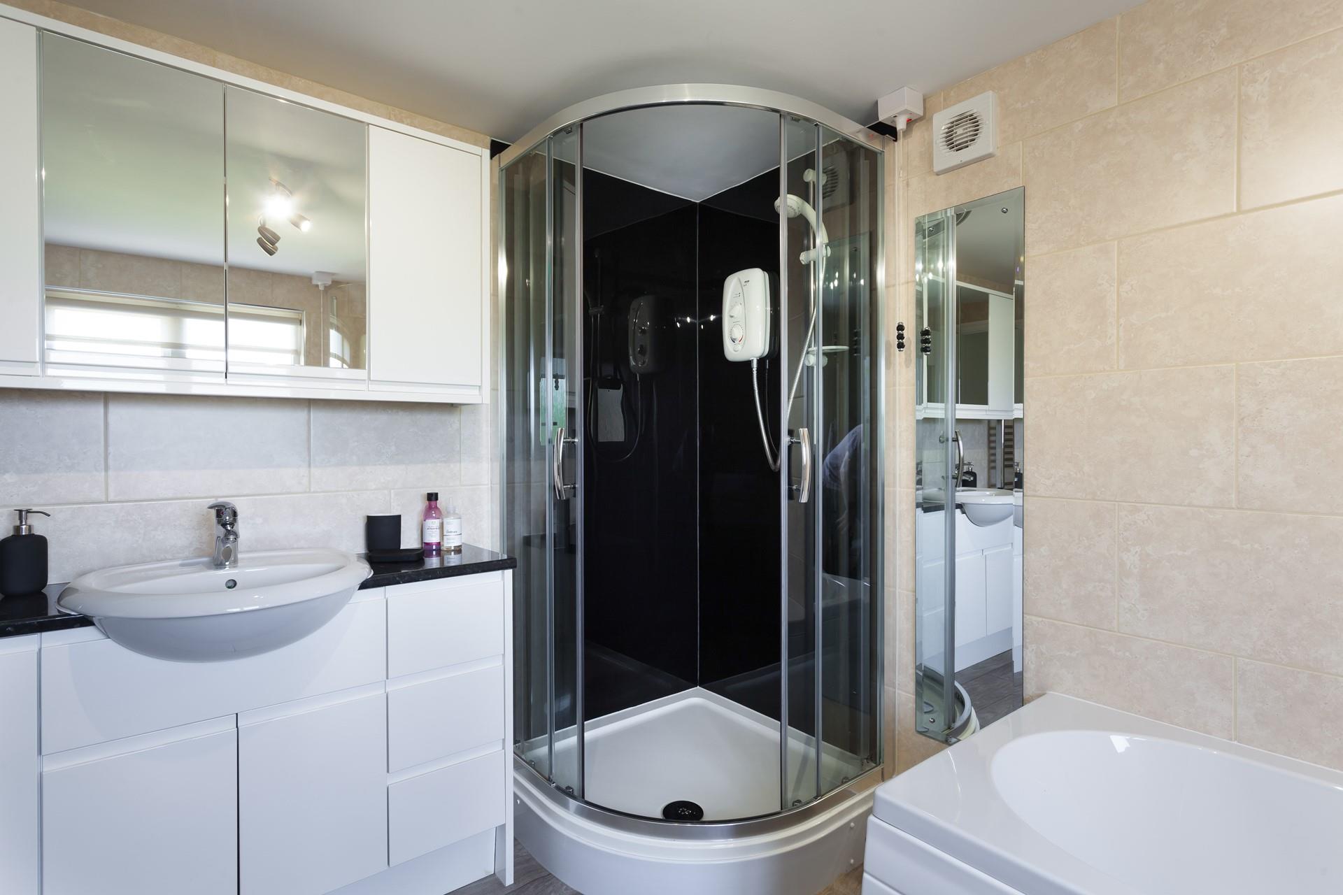 Hop in the shower and get ready for the day ahead, or rinse off sandy toes after a day on the beach.