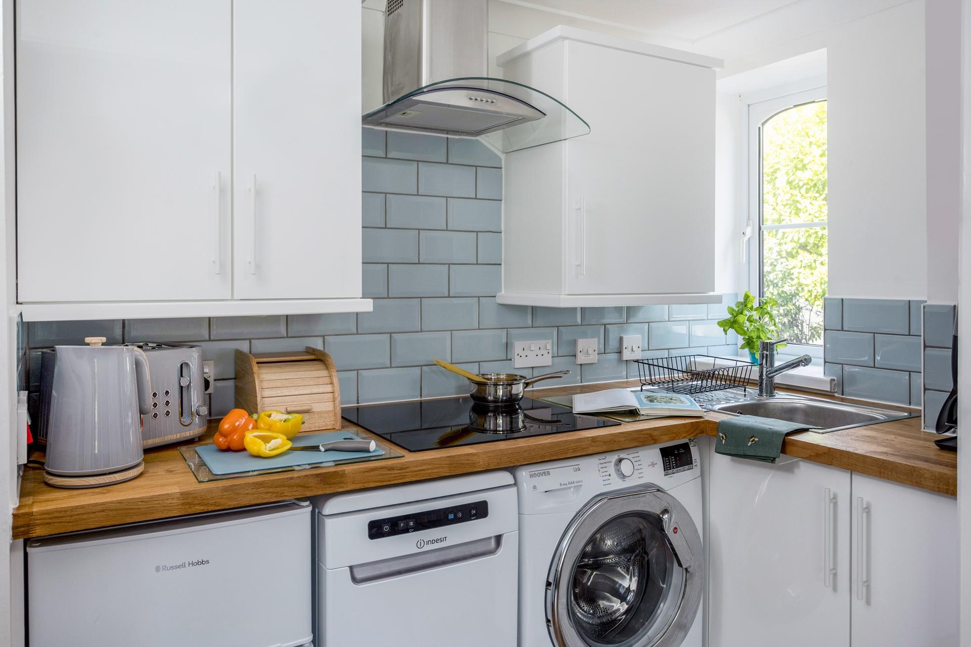 Prepare a hearty breakfast in the kitchen and head out to spend a day in the sun.