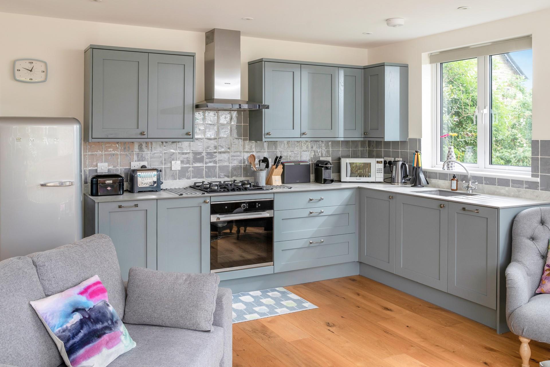 The kitchen has all the appliances needed to cook delicious meals.