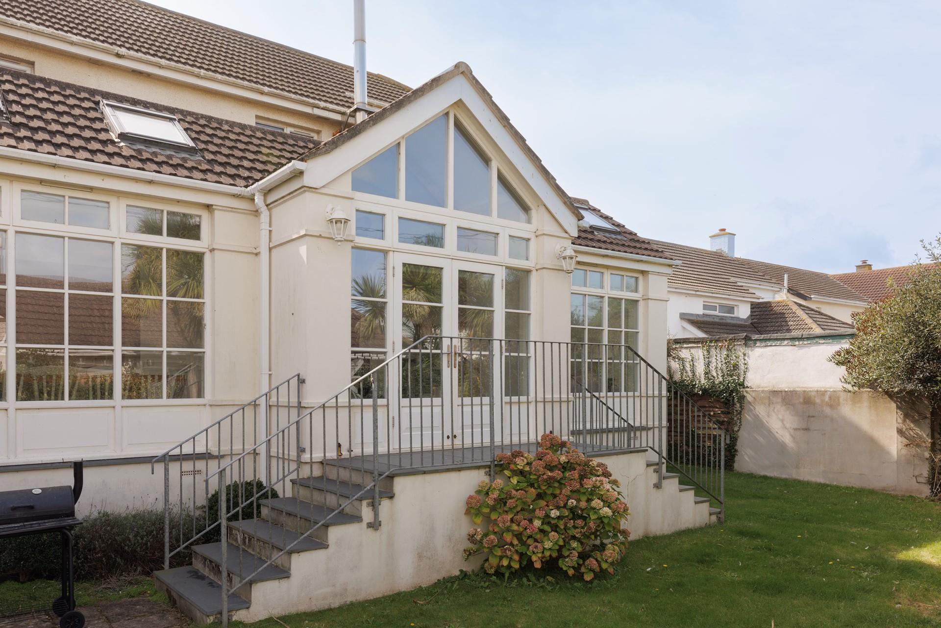 Light the barbecue and enjoy an evening cook-up in the garden.