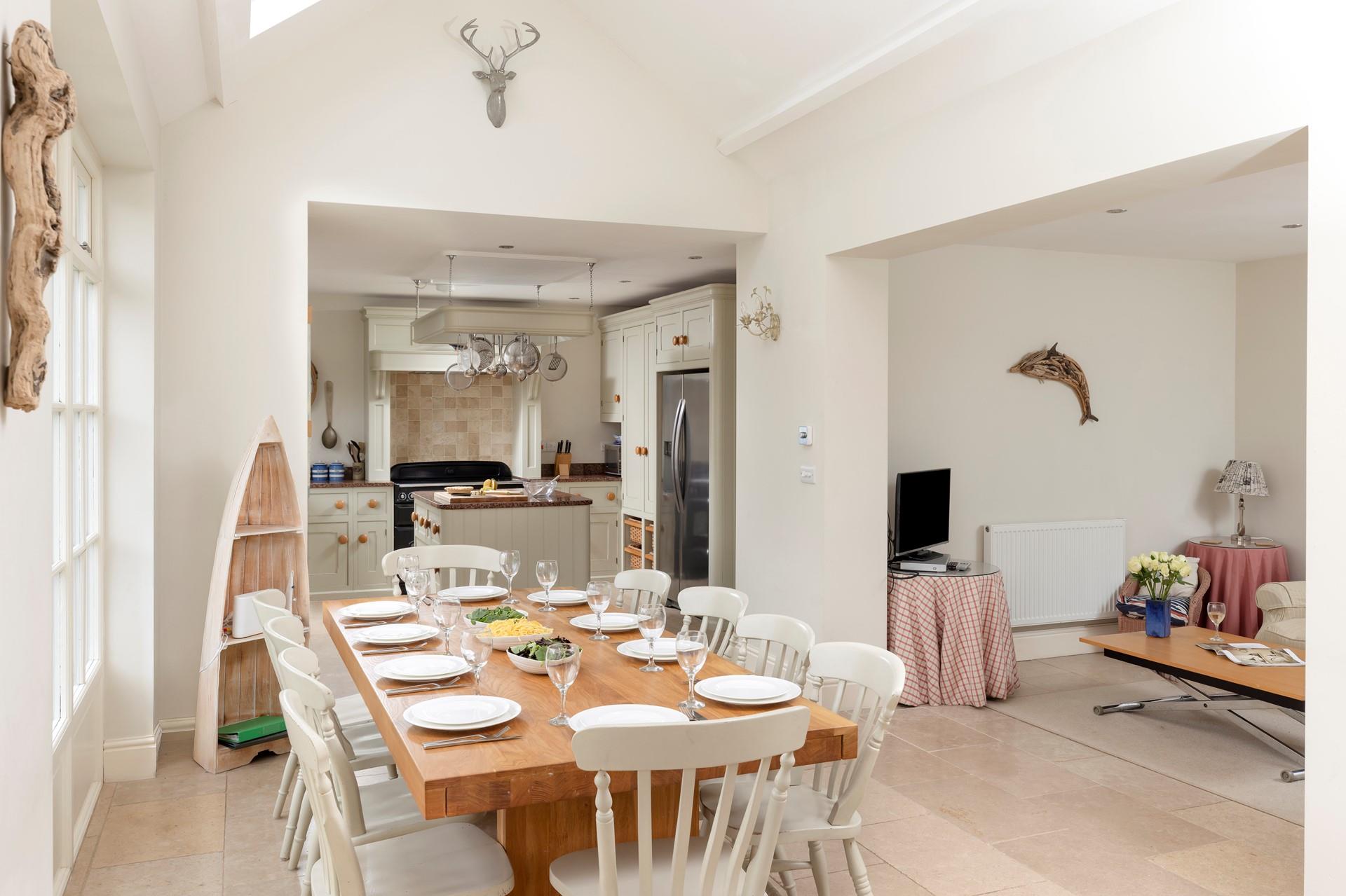 Tuck into a hearty meal with the whole family.