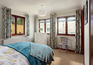 Sink into the soft sheets of the double bed and drift into a dreamy night's sleep.