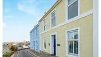 The cobbled streets of St Ives are just five minutes walk away!