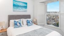 Wake up to stunning views over St Ives in the sumptuous king size bed.