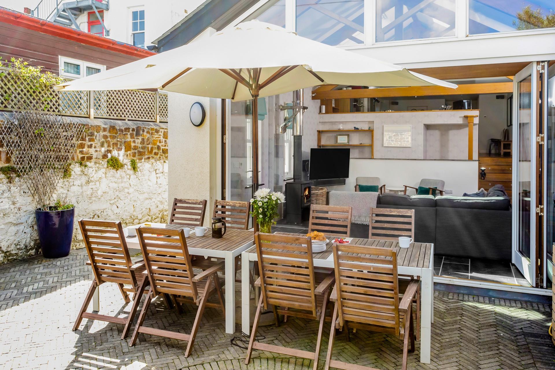 Pour yourself a coffee to sip as the sun comes up.