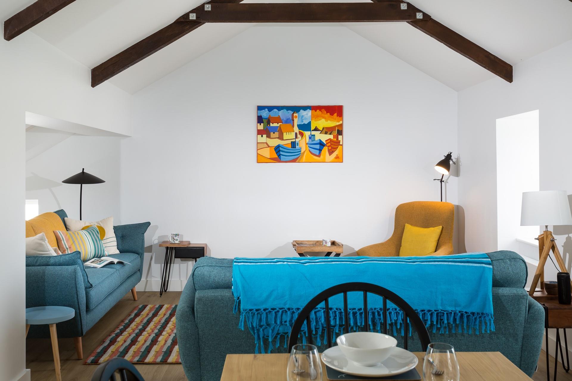 Sink into the sofa and relax with a glass of your favourite drink while dinner is cooking.