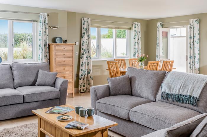 7 The Vista, Sleeps 4 in Newquay