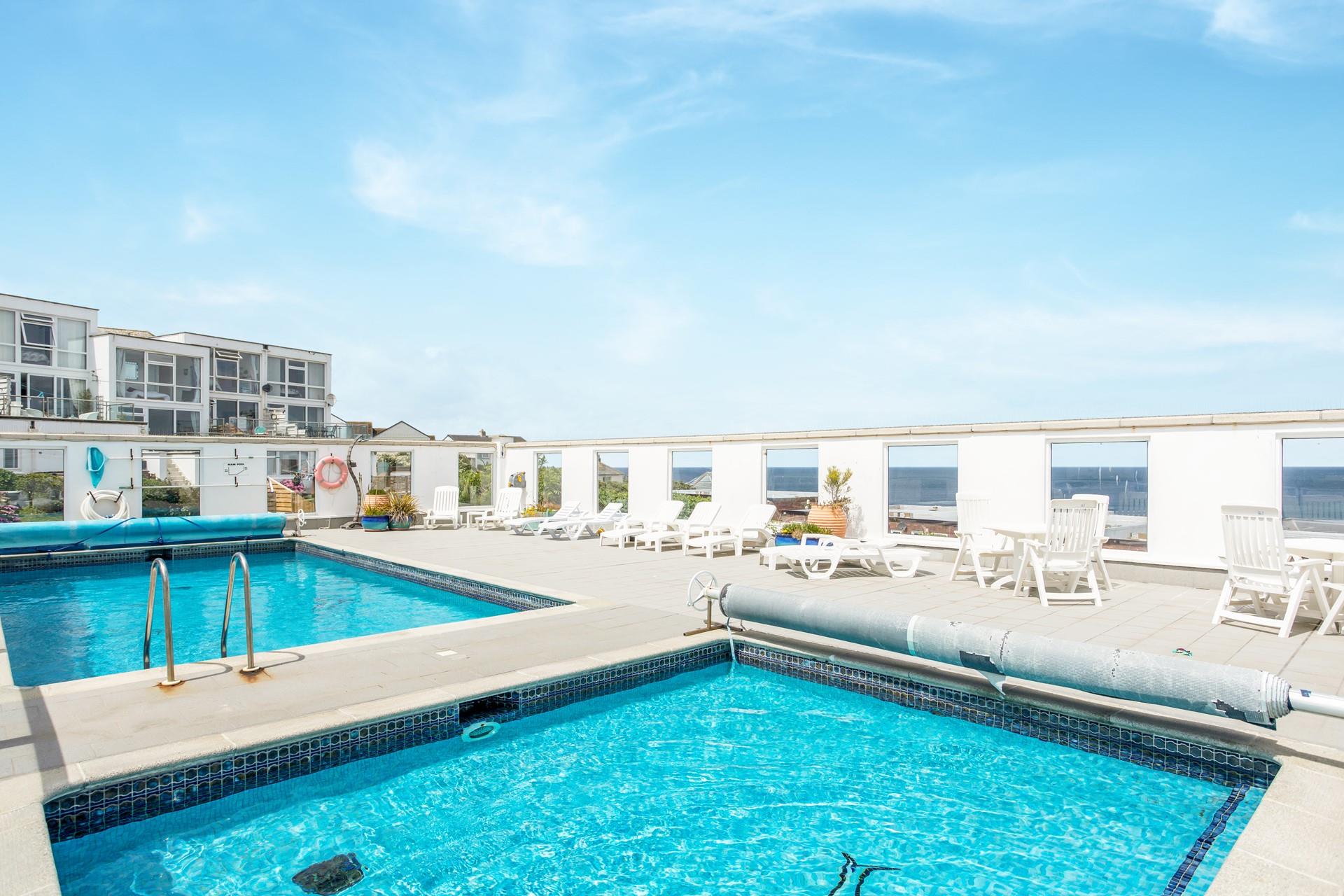 Relax, dip your toes in and bask in Cornish sunshine with the ocean as your backdrop.