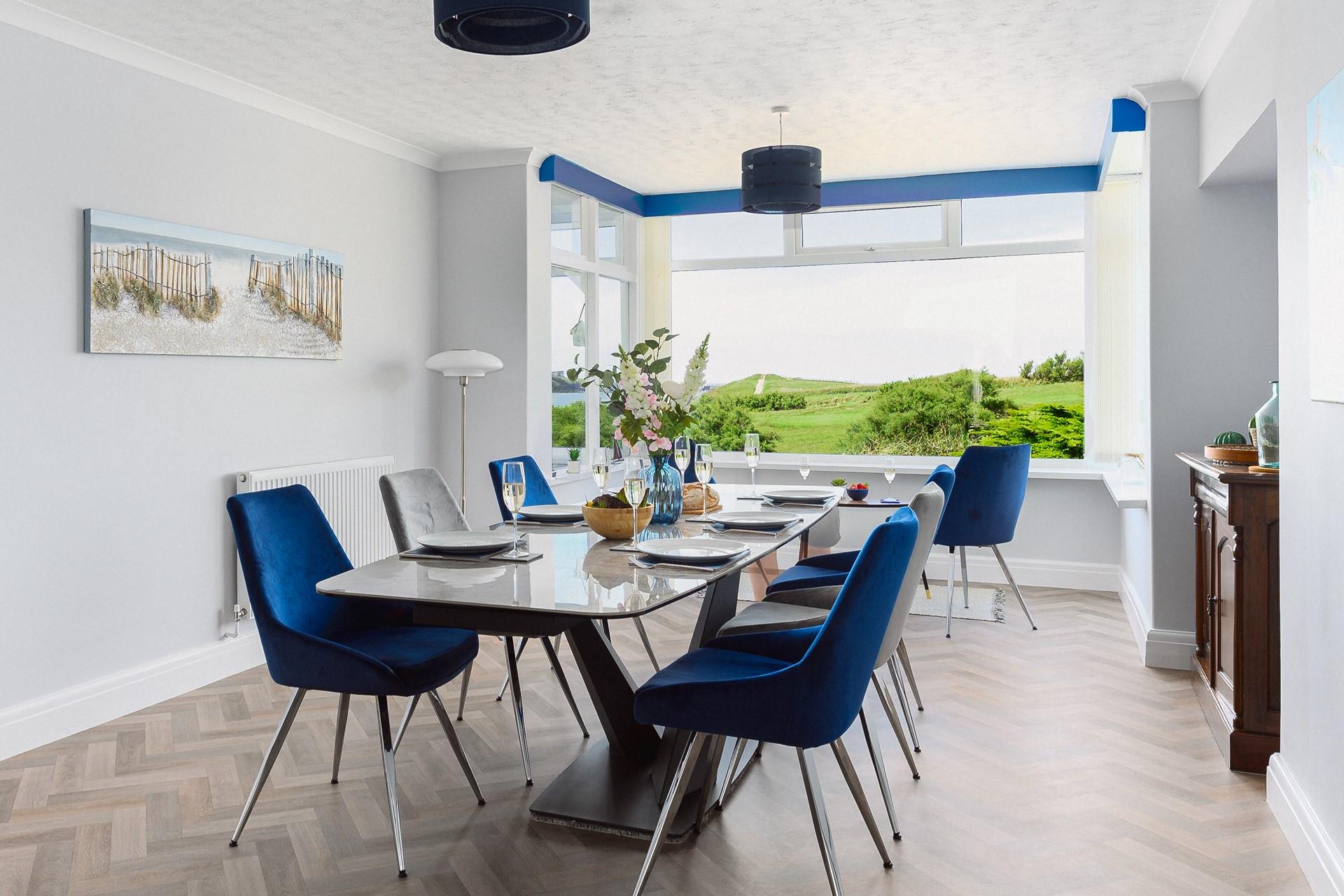 Enjoy sea views from breakfast to dinner.