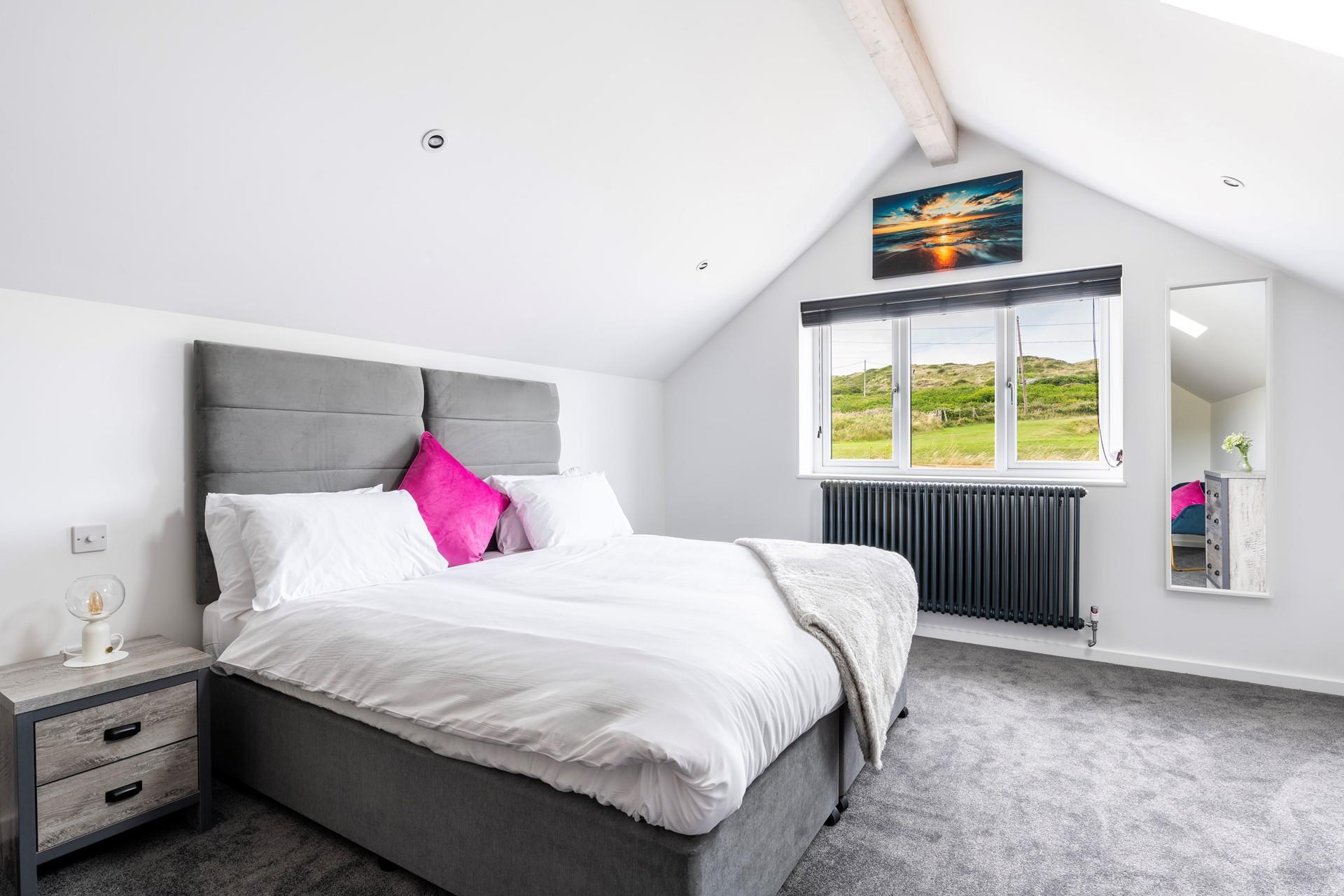 Rest and relax in the cosy bedroom.