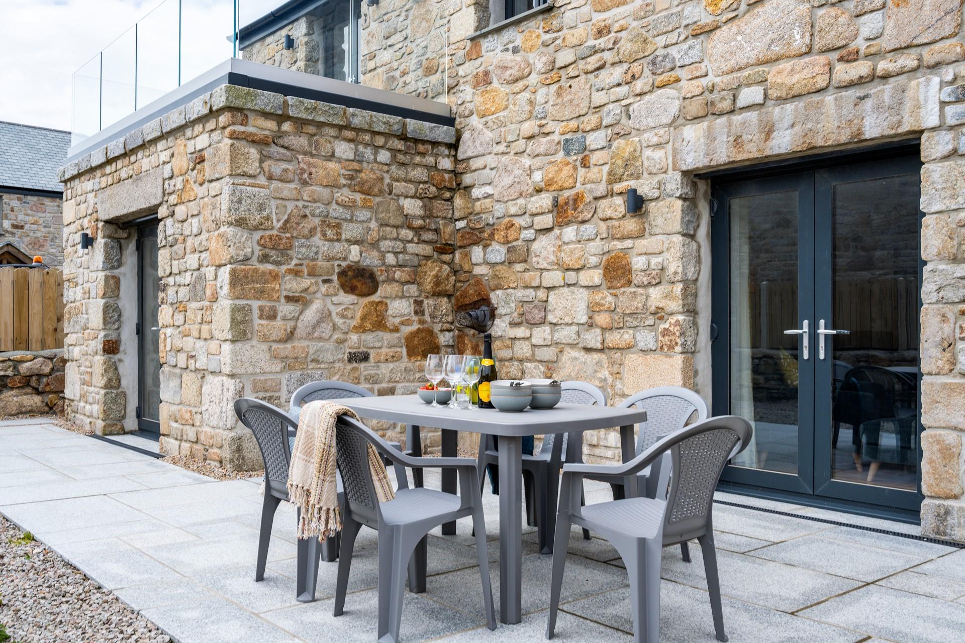 Pour yourself a glass of prosecco to sip as the sun comes down.