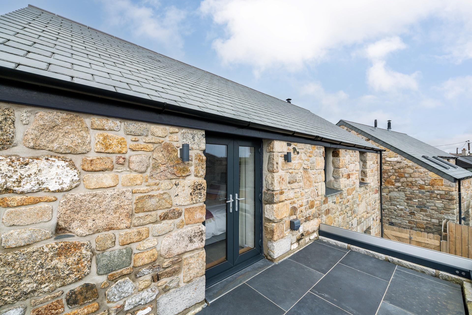 Take your morning cuppa out to the balcony to soak up the morning sunshine.