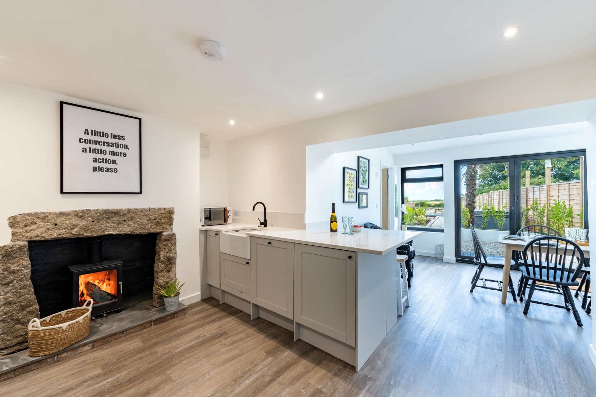 Open the patio doors and let the summer breeze through as you cook a tasty meal.