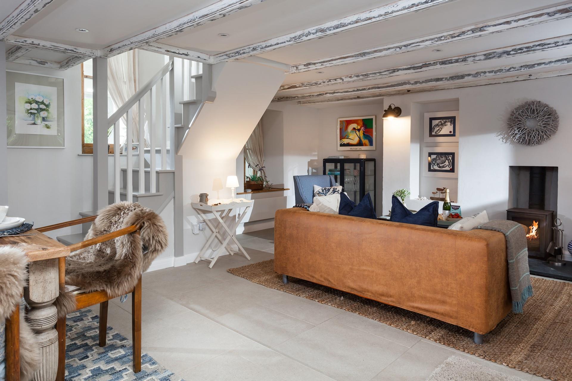 Make the most of time together with open plan living and dining.