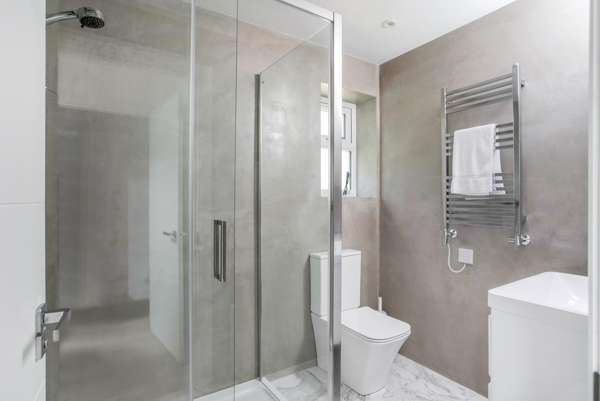 Rinse sandy toes and wrap up in a warm towel after a beach walk.