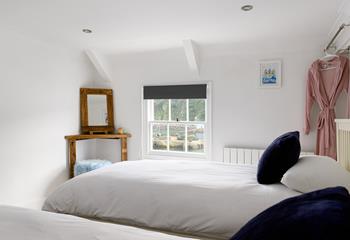 Light and bright with sumptuous beds and opulent finishes.