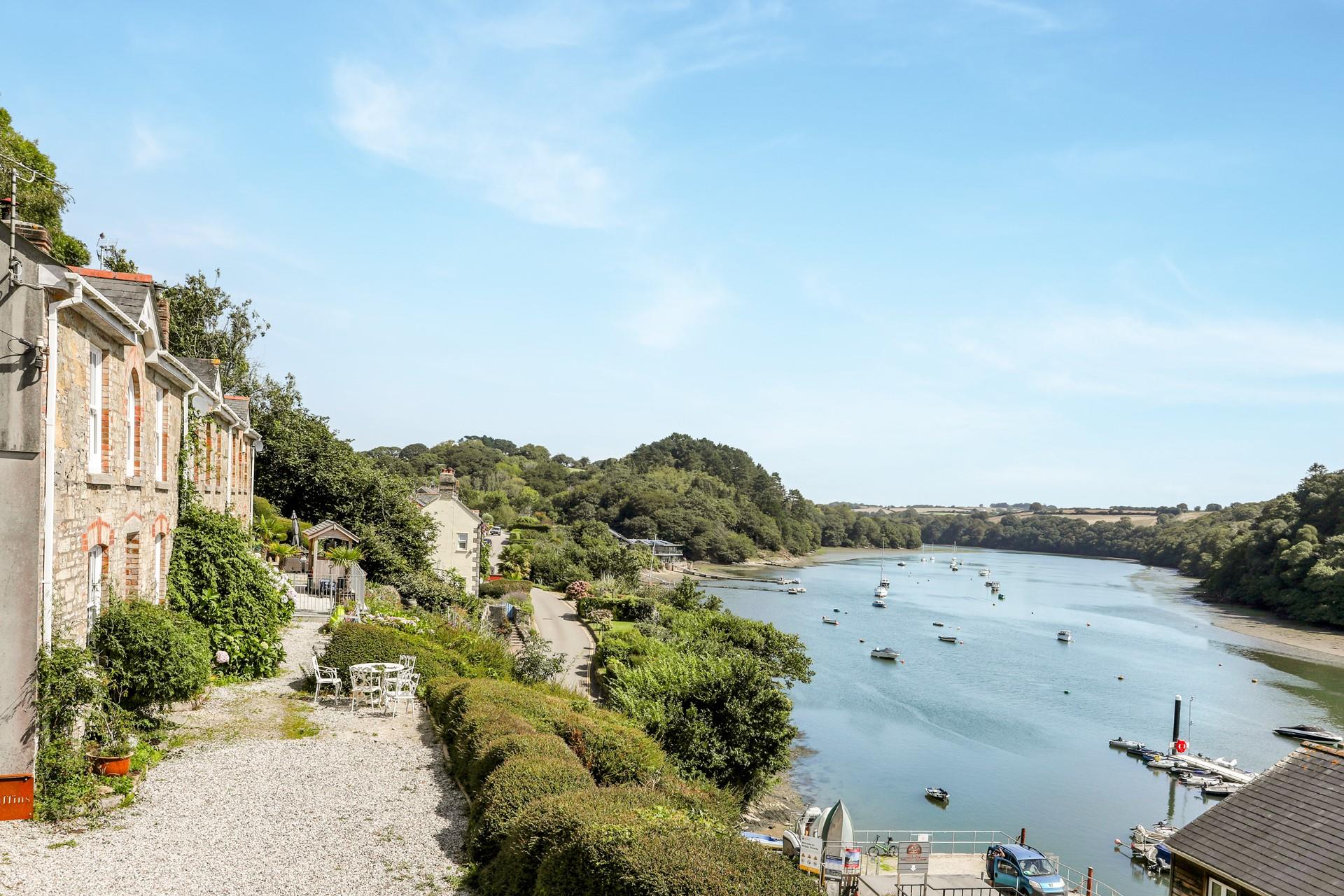 Puffins is situated in an enviable position with stunning views.