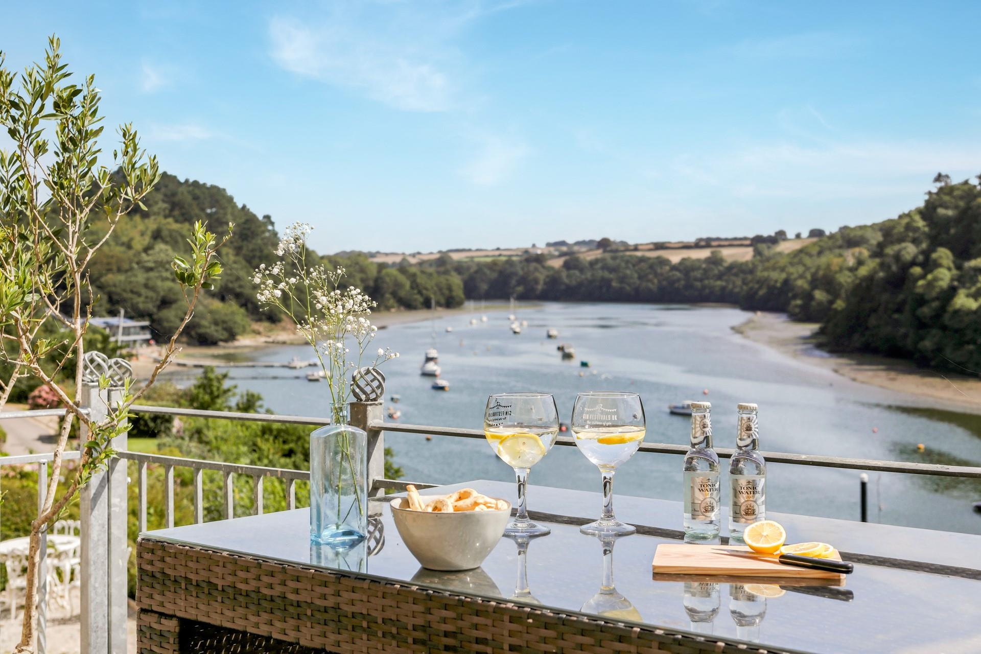 While away the hours on the terrace with a cold G&T.