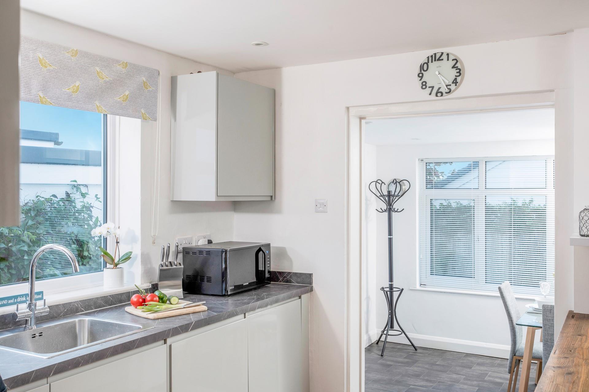 Prepare and cook delicious meals for the whole family.