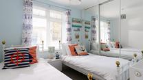 Twin beds in bedroom 2 are perfect for little ones.