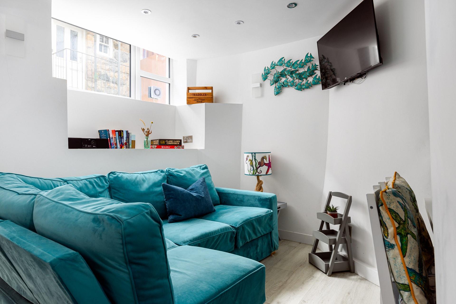 After spending the morning exploring the independent shops in St Ives, come back for a cuppa and local baked goods.