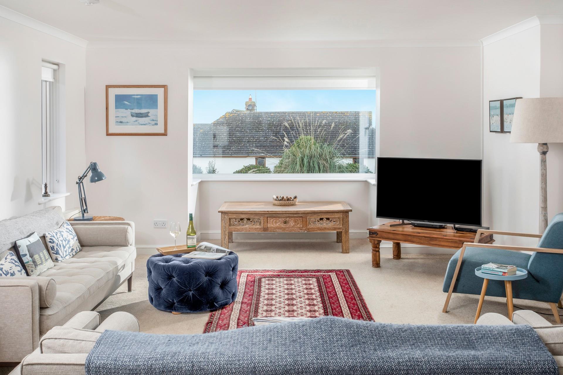 Spend an evening together in the sitting room with the whole family.