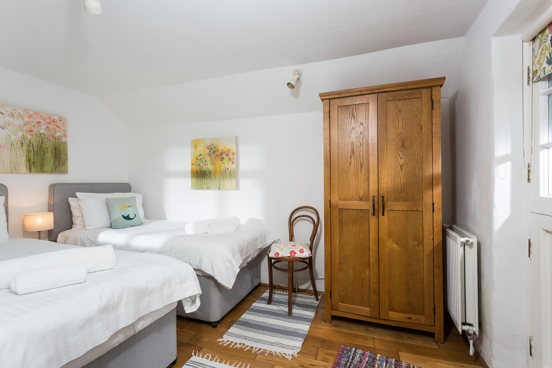 Unpack your clothes and let the holiday begin!