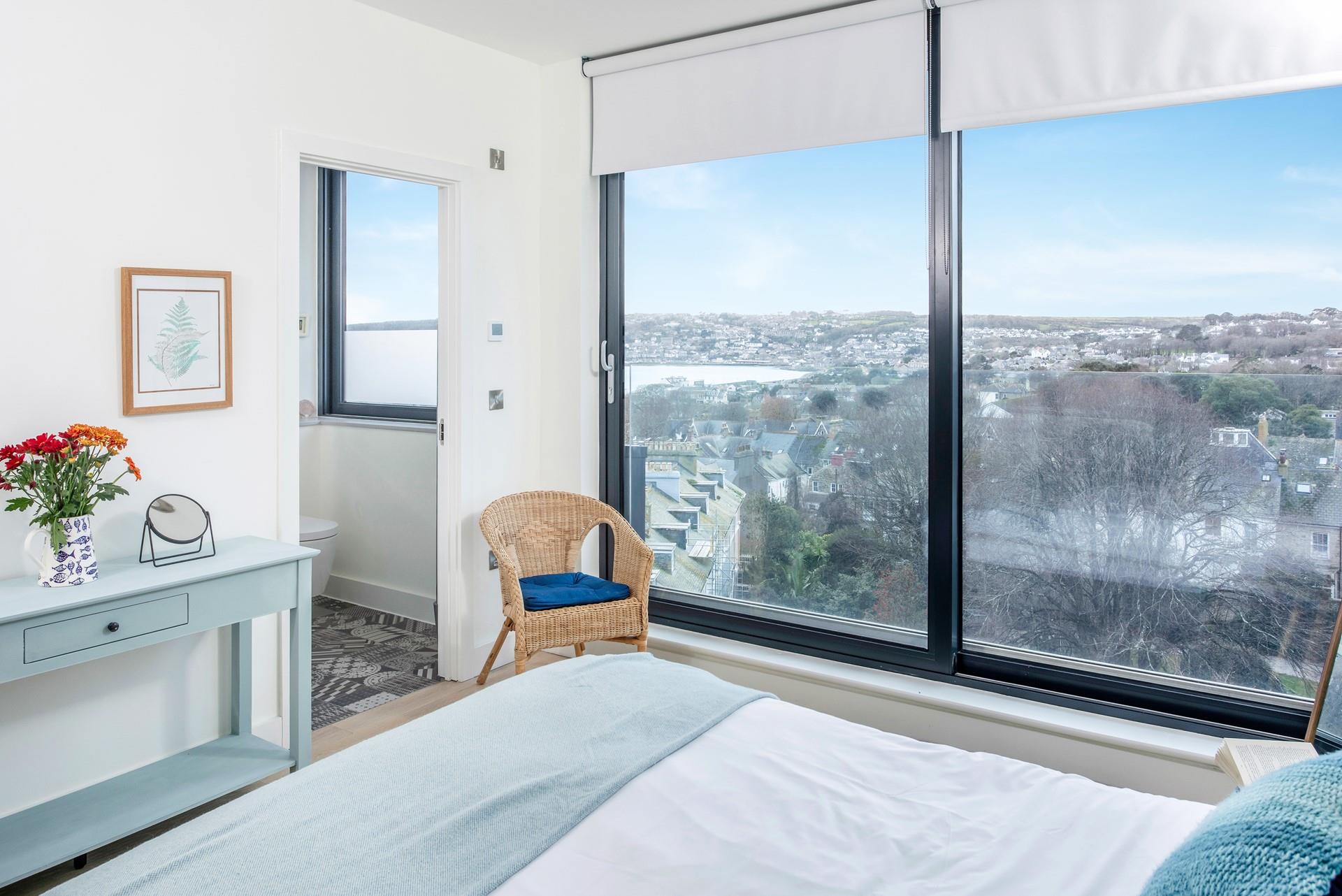 Wake up and head into the en suite to get ready for the day.