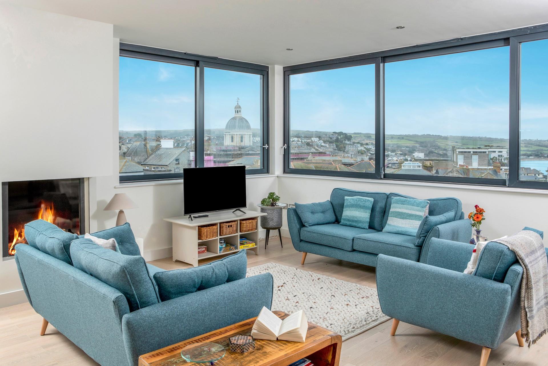 Start the day with a cuppa in the sitting room, enjoying the mesmerising views.