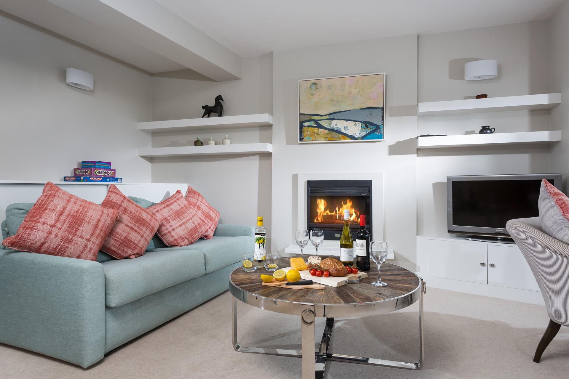 Light the fire and spend the evening watching the sun come down with delicious nibbles.