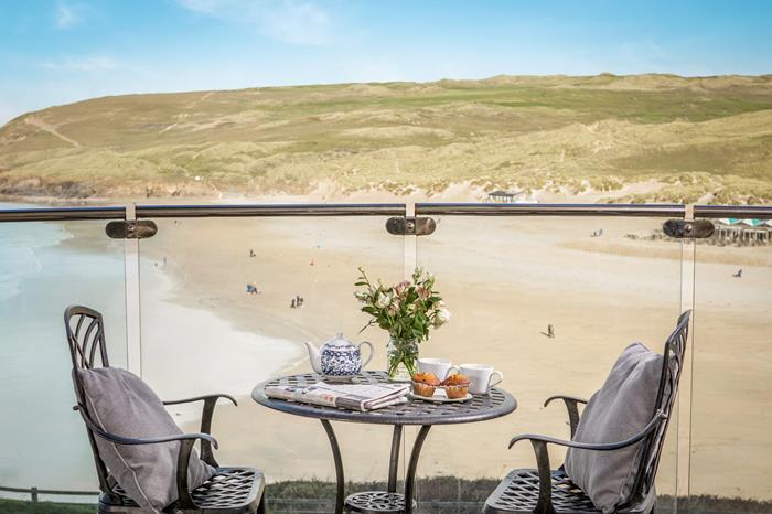 Atlantic View, Sleeps 6 in Perranporth