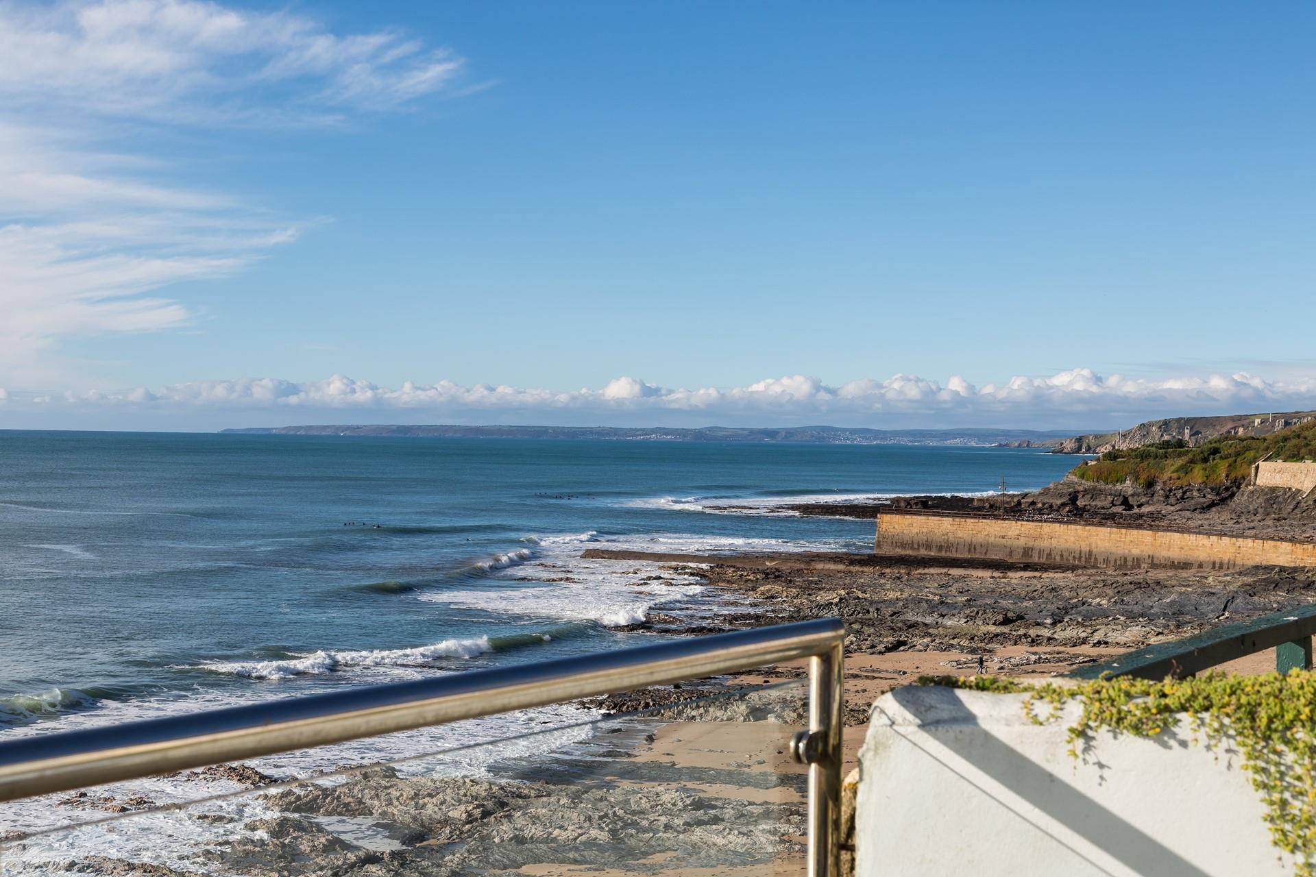 Watch the waves roll onto Porthleven Beach from the suntrap balcony, enjoying the ambient sounds of the sea.
