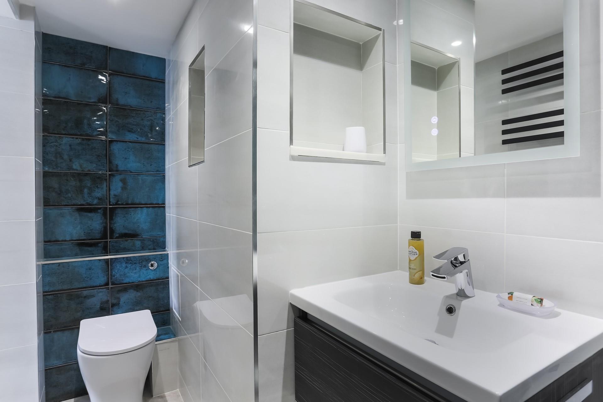 Get ready to head out for some fine dining at a local restaurant.