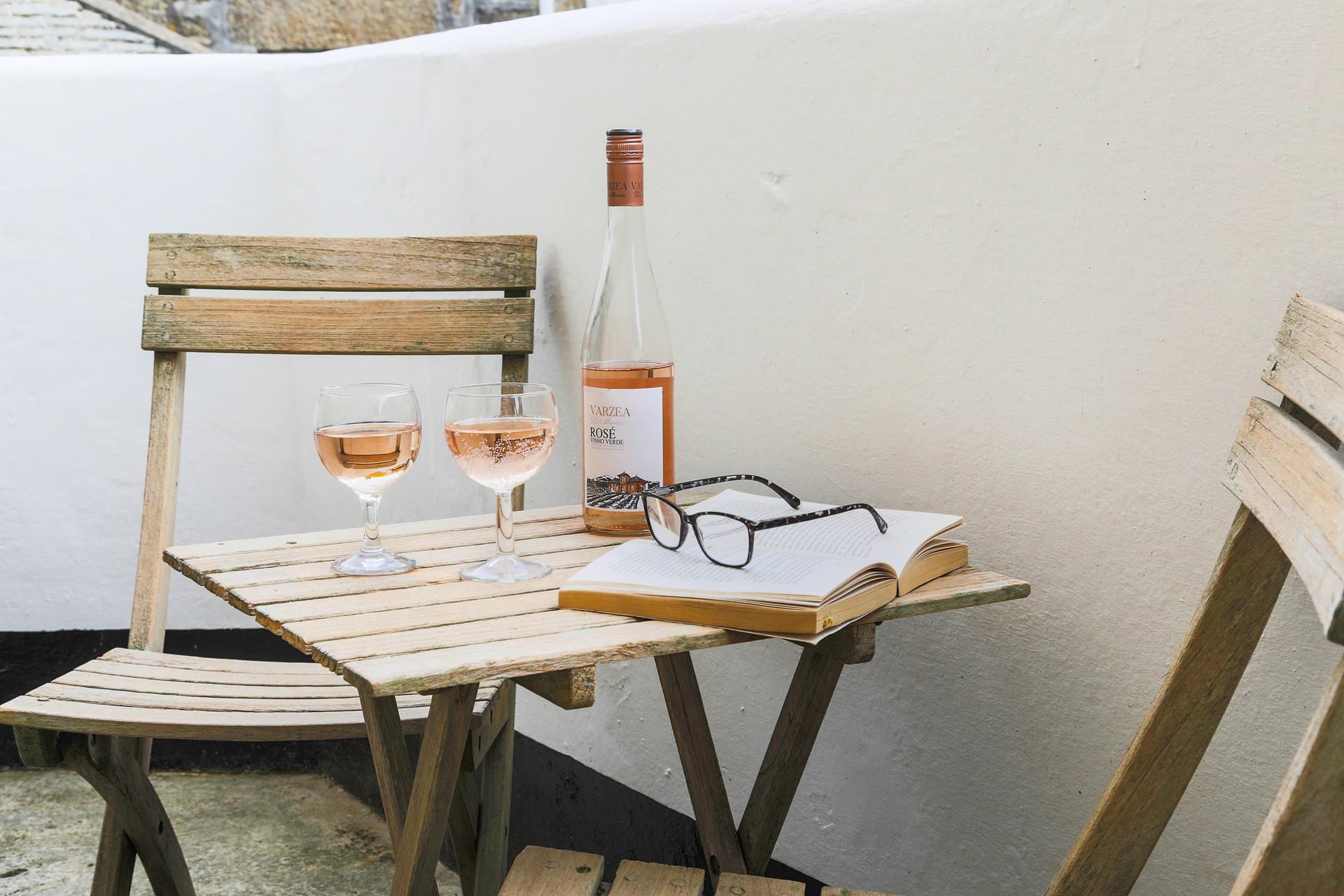Pour yourself a glass of something chilled to enjoy in the front courtyard.