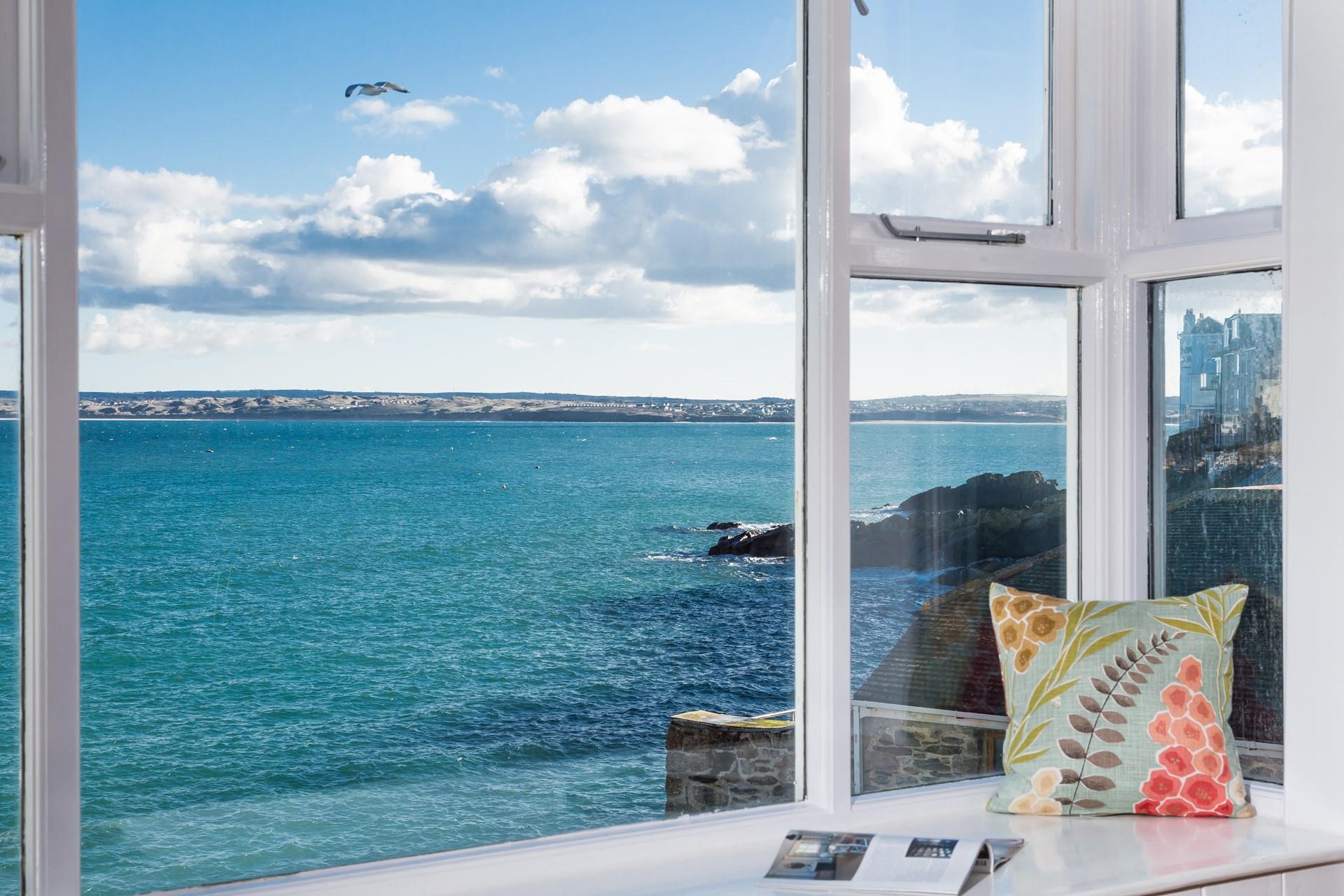 Situated with uninterrupted views of St Ives Bay, you can spend hours watching the ever-changing sea vistas.