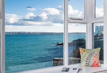 Situated with uninterrupted views of St Ives Bay, you can spend hours watching the ever-changing sea vistas.