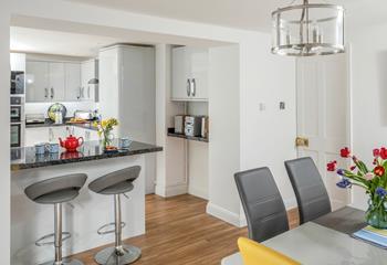 The open plan dining and kitchen area means you can cook and dine as a family.