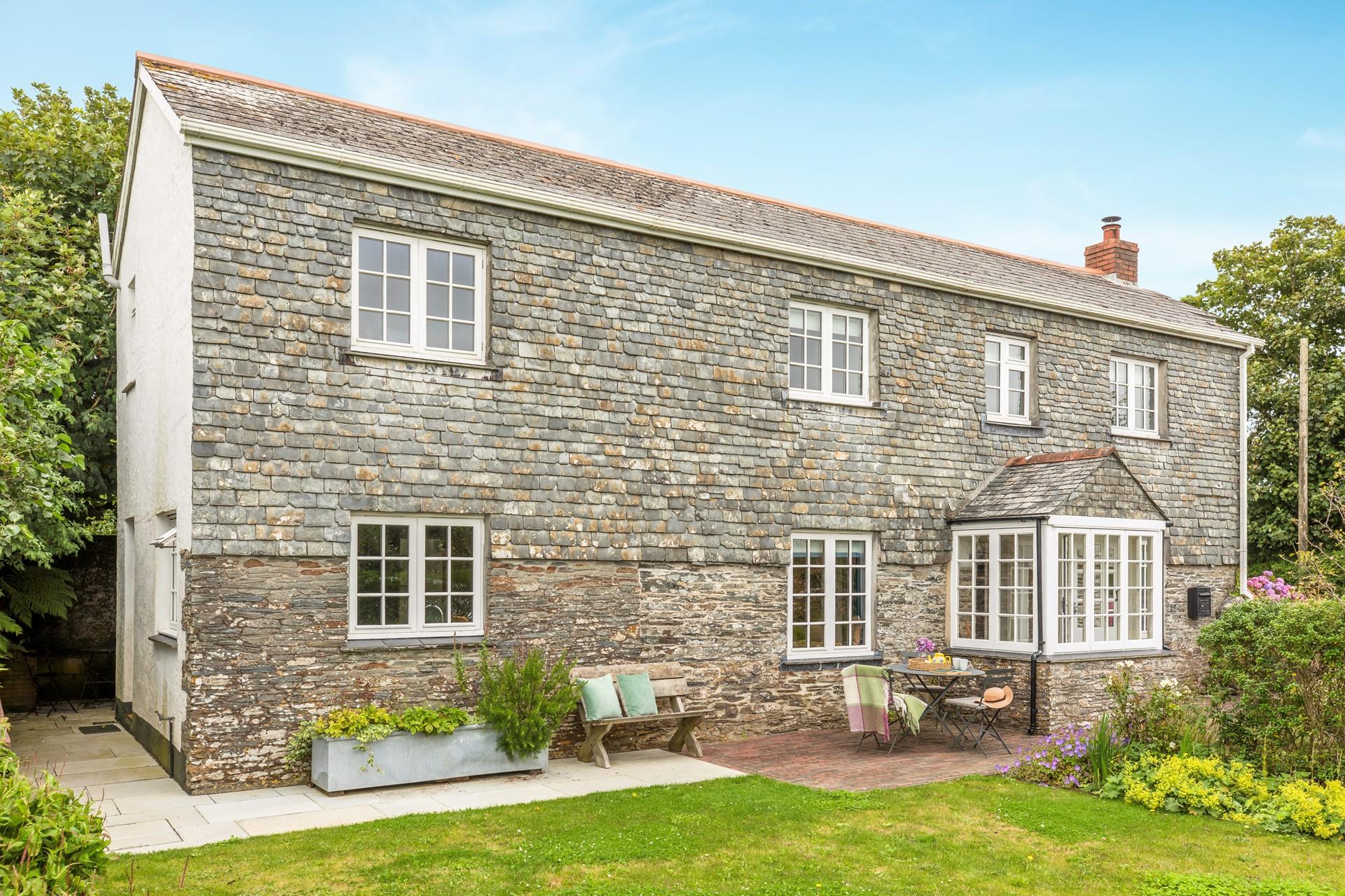 The garden is ideal for al fresco meals in the summer.