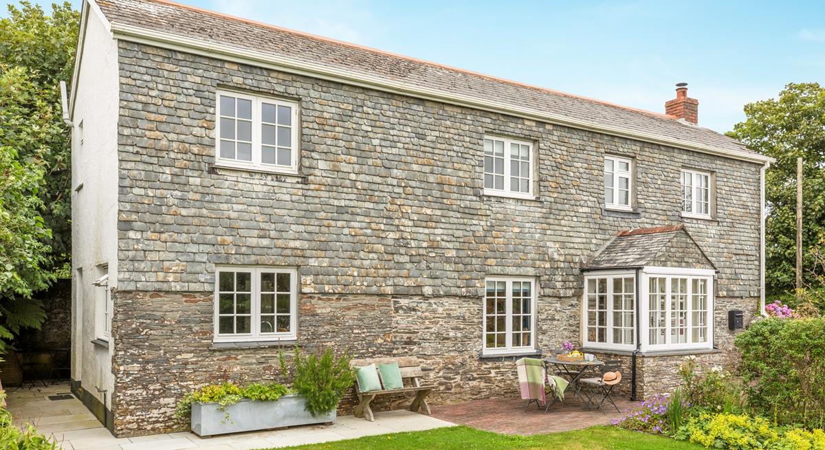 The garden is ideal for al fresco meals in the summer.