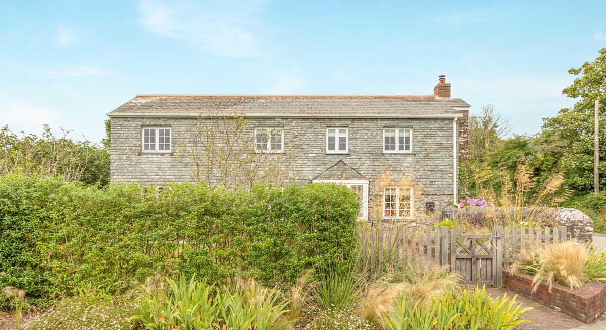 Open the gate to Rose Cottage and let your troubles drift away.