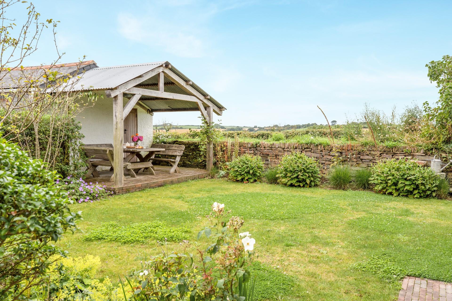 Listen to the morning birdsong in the leafy garden.