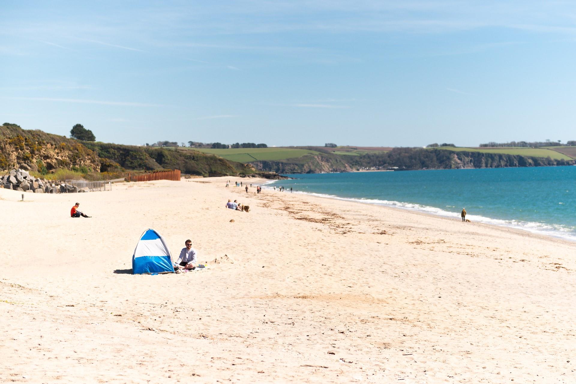 Paddleboard around the tranquil south coast.