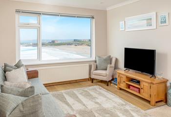 Sink into the sofa and enjoy stunning views of Fistral beach.