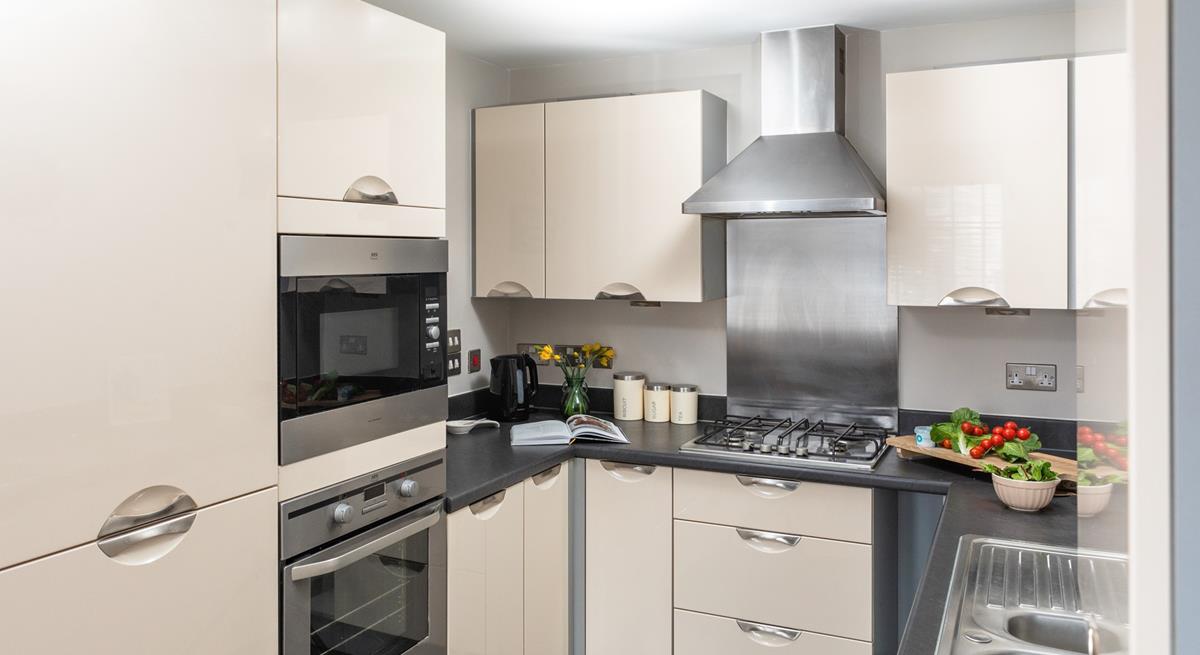 Grab some local ingredients and cook a fresh Cornish delight.